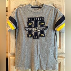 Tommy Hilfiger Gray Boys Size L (12-14) t-shirt